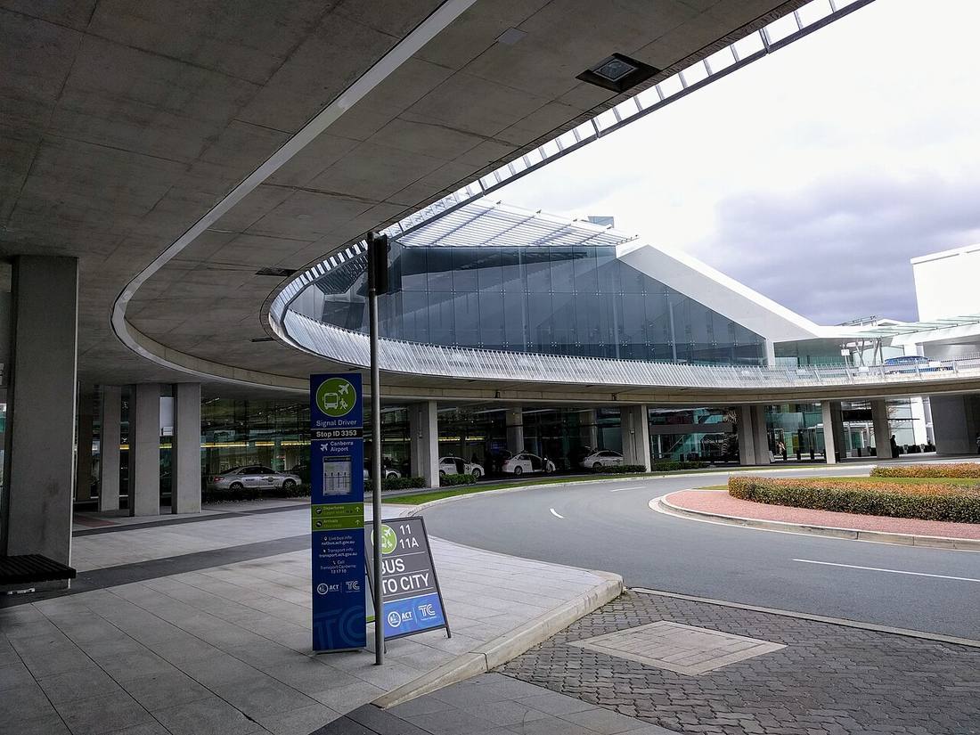 Canberra Airport: the airport and the towns a transfer from CBR serves