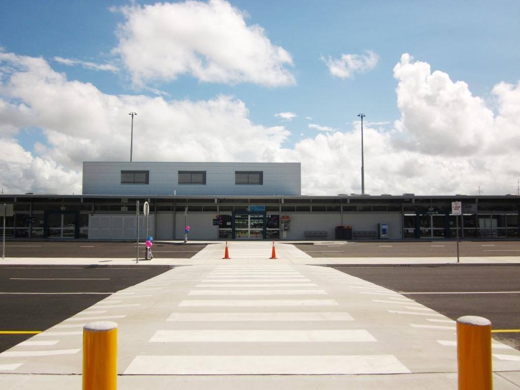 Proserpine Whitsunday Coast Airport: the airport and the towns a transfer from PPP serves