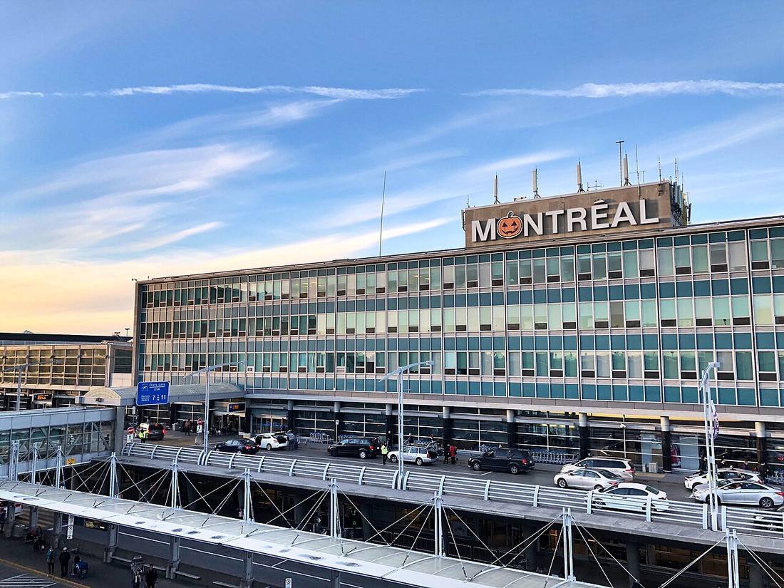 Montreal / Pierre Elliott Trudeau International Airport: the airport and the towns a transfer from YUL serves