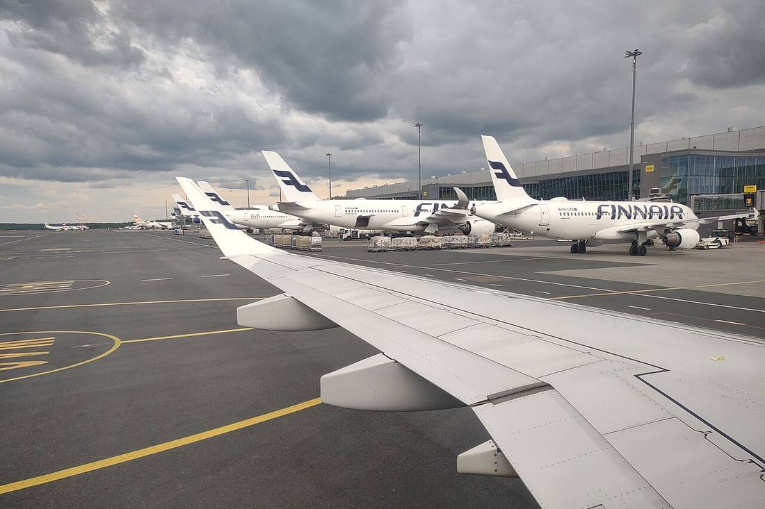 Helsinki Vantaa Airport: the airport and the towns a transfer from HEL serves