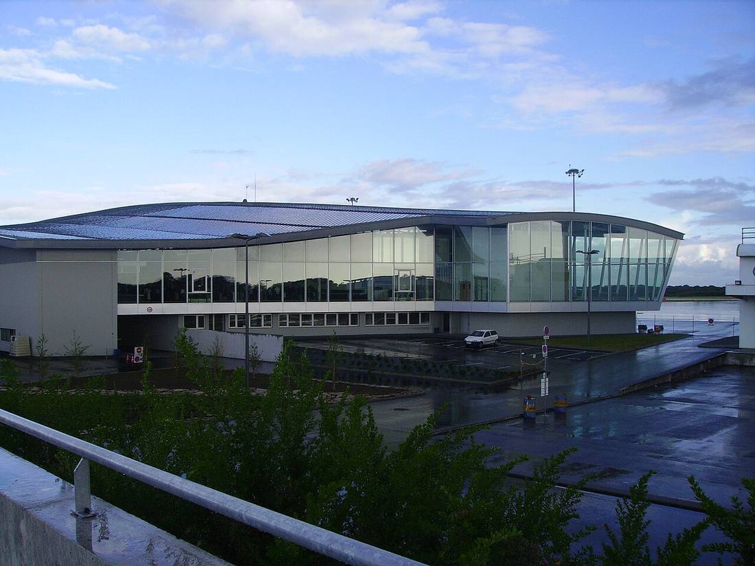 Brest Bretagne airport: the airport and the towns a transfer from BES serves