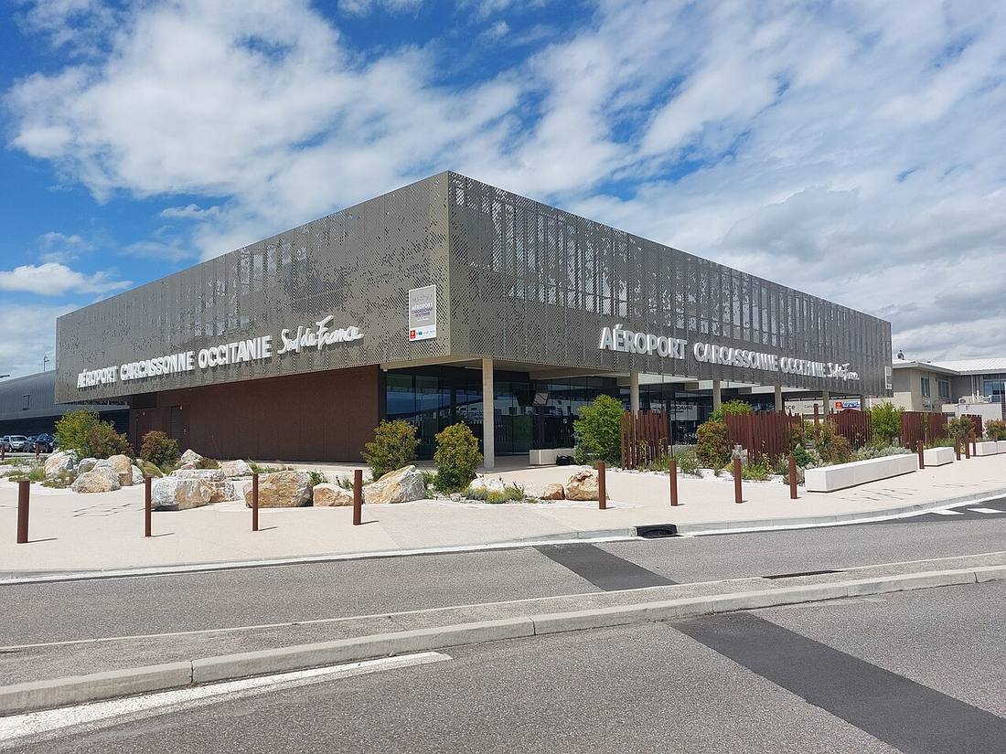Carcassonne Salvaza Airport: the airport and the towns a transfer from CCF serves