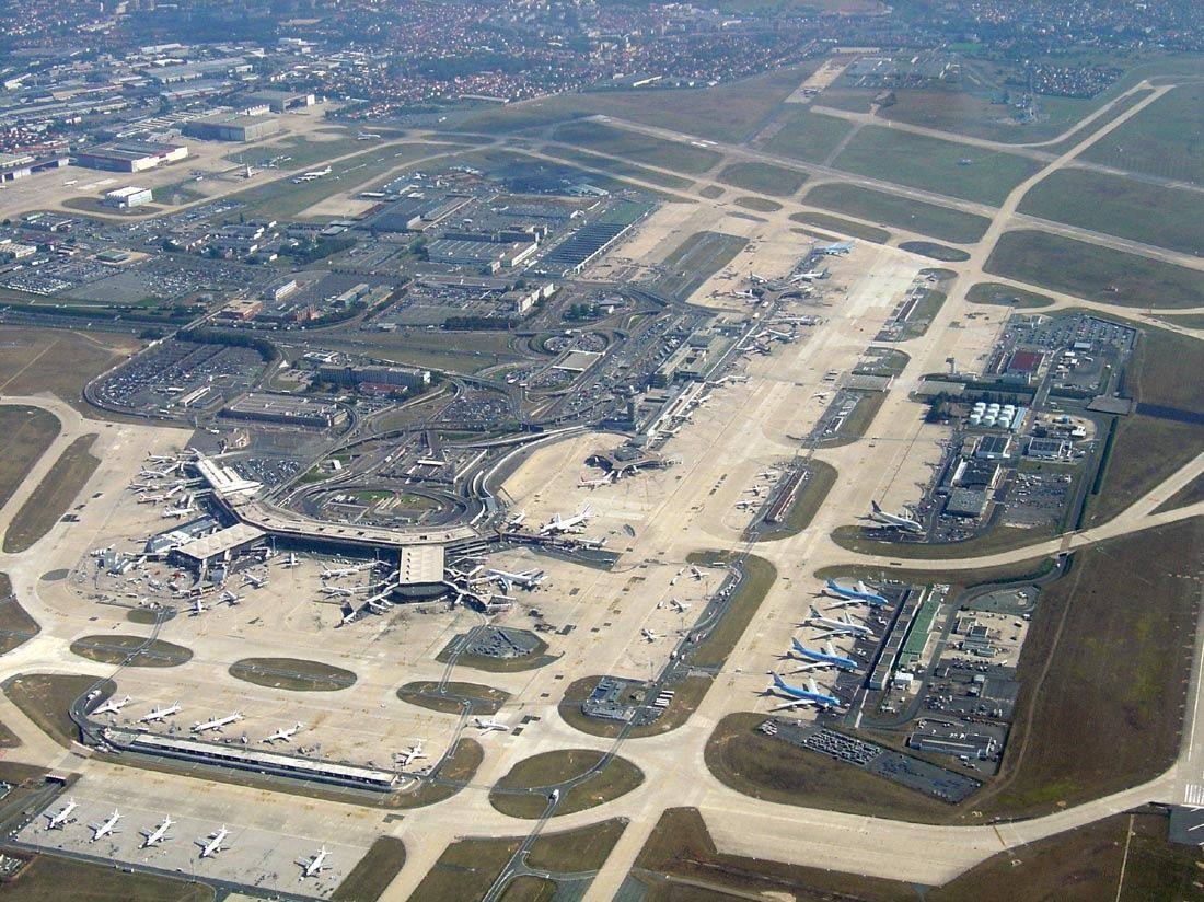 Paris-Orly Airport: the airport and the towns a transfer from ORY serves