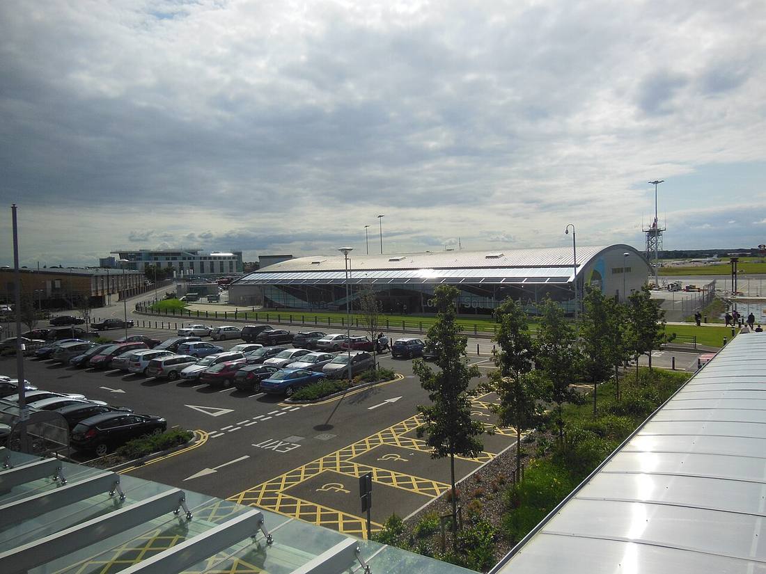 London Southend Airport: the airport and the towns a transfer from SEN serves