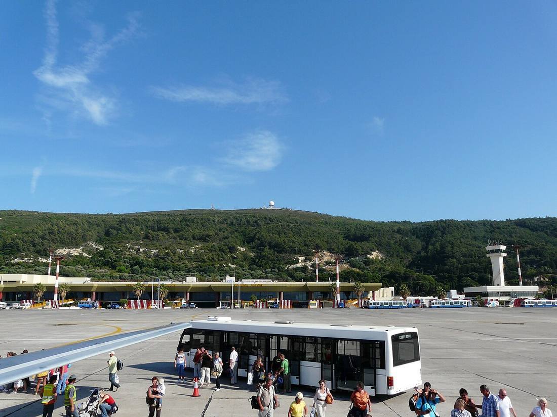 Rhodes International Airport "Diagoras": the airport and the towns a transfer from RHO serves