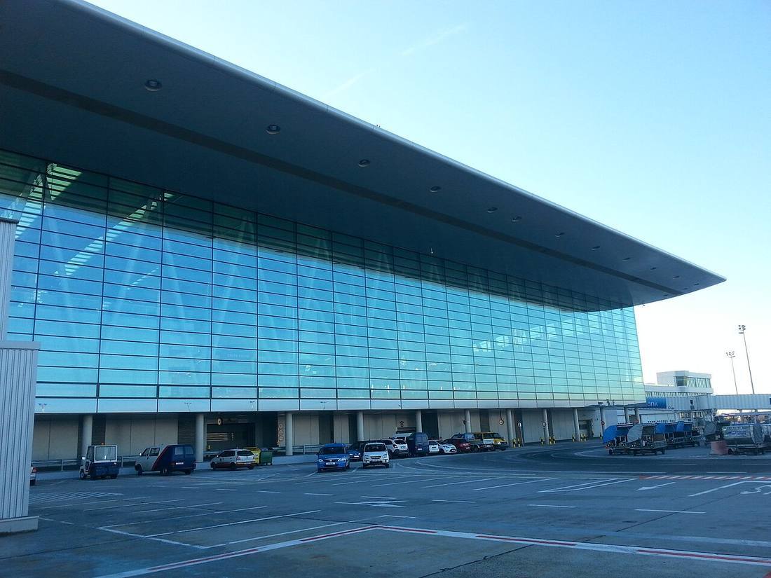 Budapest Liszt Ferenc International Airport: the airport and the towns a transfer from BUD serves