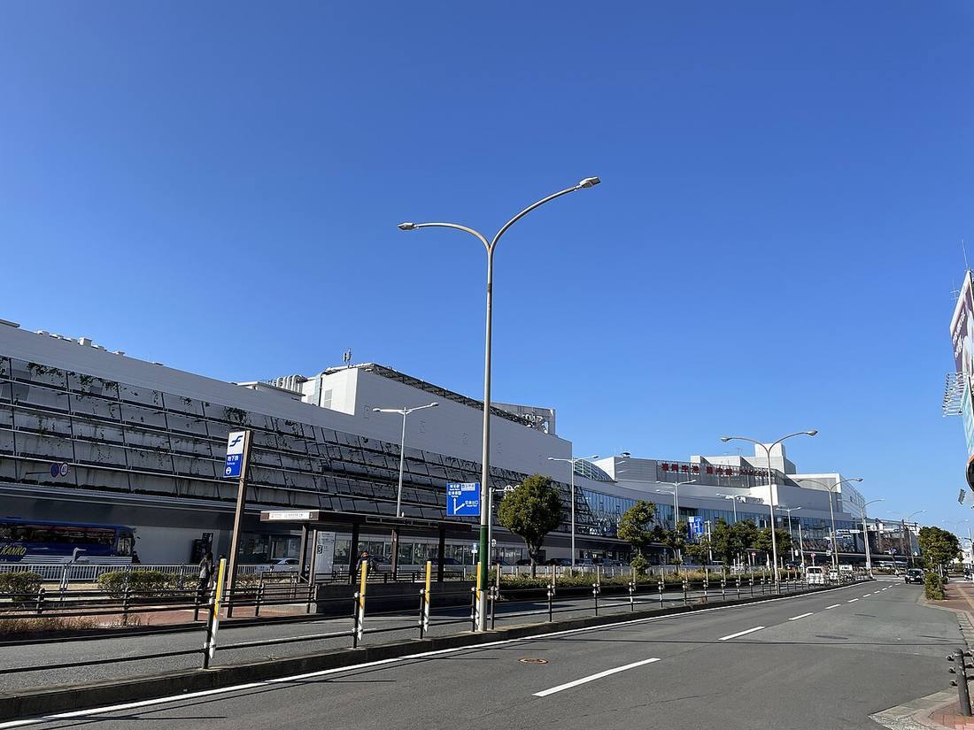 Fukuoka Airport: the airport and the towns a transfer from FUK serves