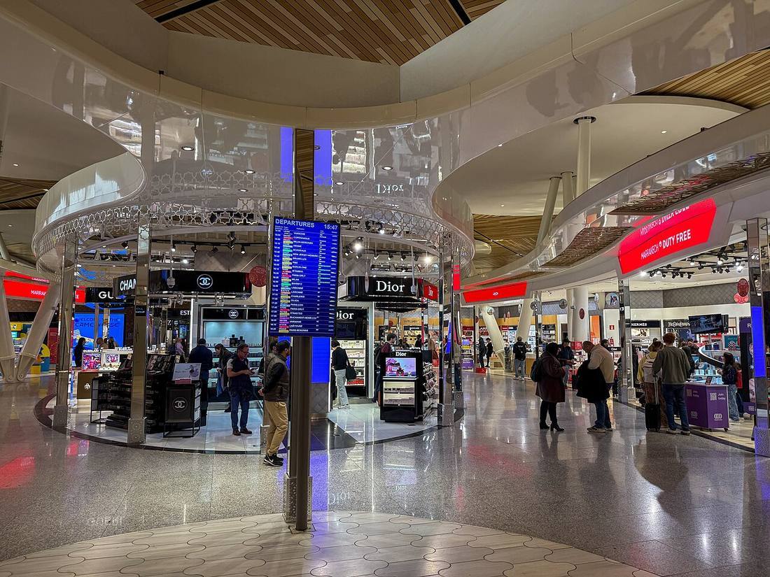 Marrakesh Menara Airport: the airport and the towns a transfer from RAK serves