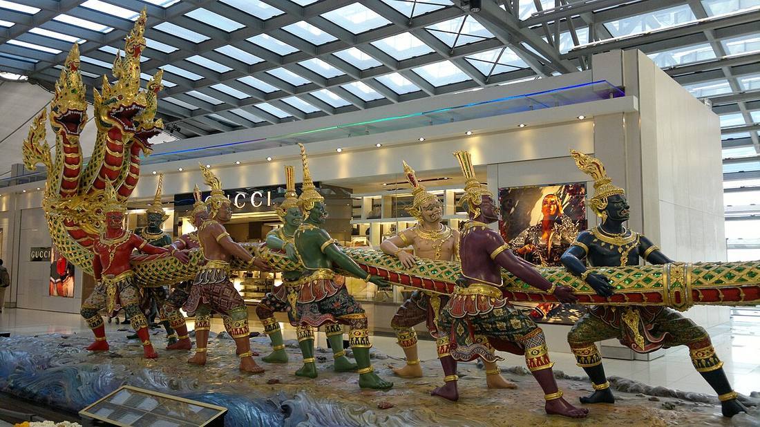 Suvarnabhumi Airport: the airport and the towns a transfer from BKK serves