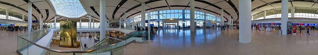 Louis Armstrong New Orleans International Airport: the airport and the towns a transfer from MSY serves