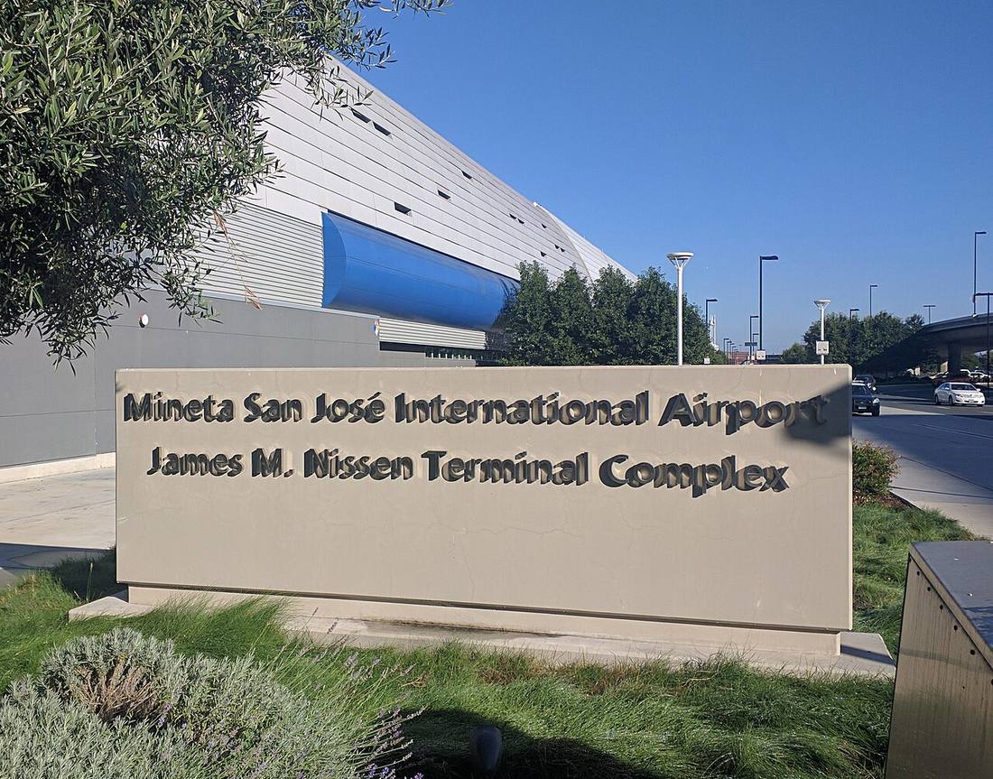 Mineta San Jose International Airport: the airport and the towns a transfer from SJC serves
