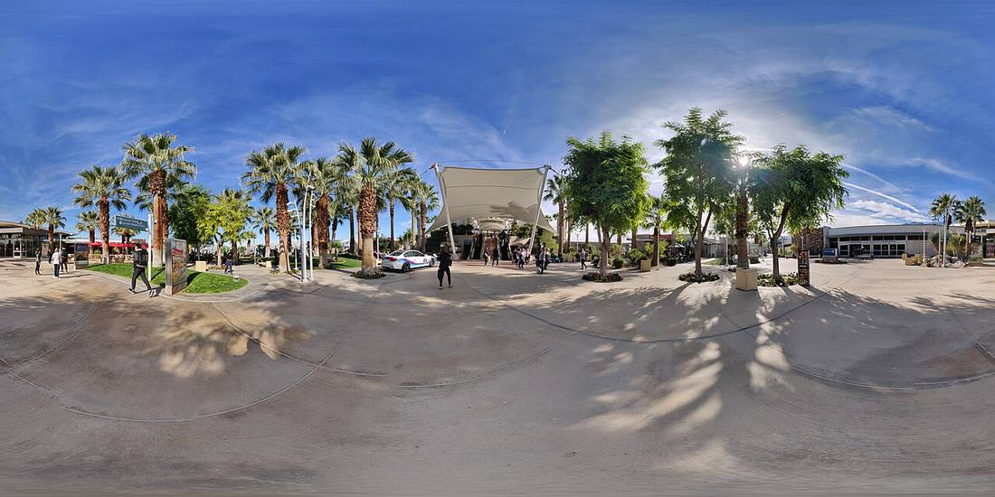 Palm Springs International Airport: the airport and the towns a transfer from PSP serves