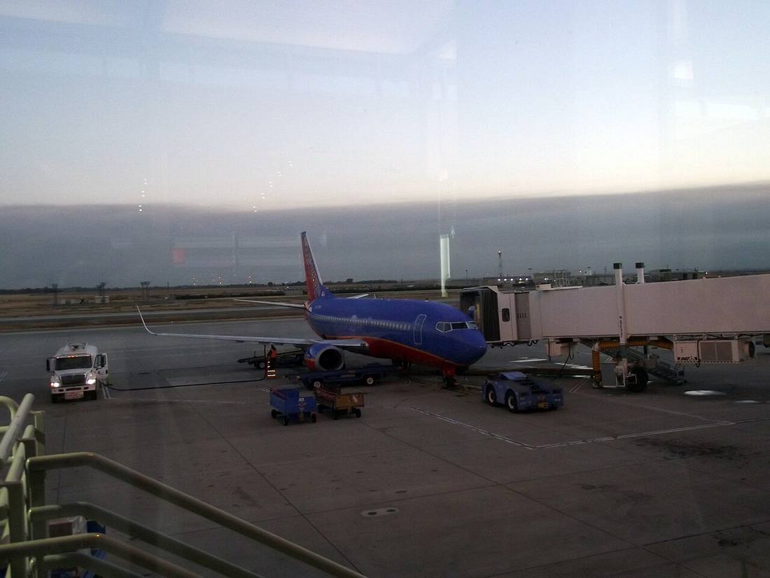 Sacramento International Airport: the airport and the towns a transfer from SMF serves