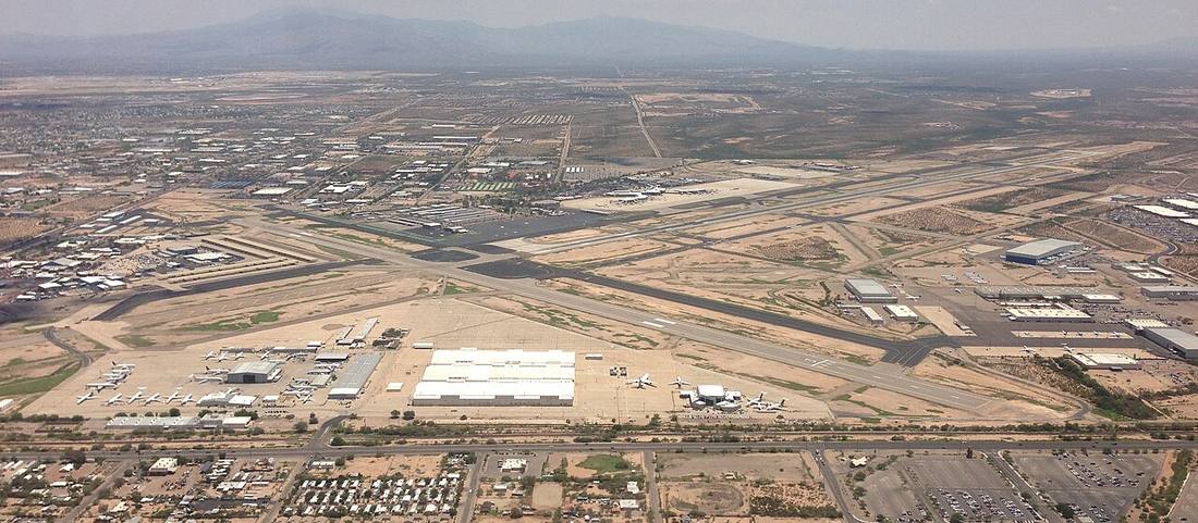 Tucson International Airport: the airport and the towns a transfer from TUS serves